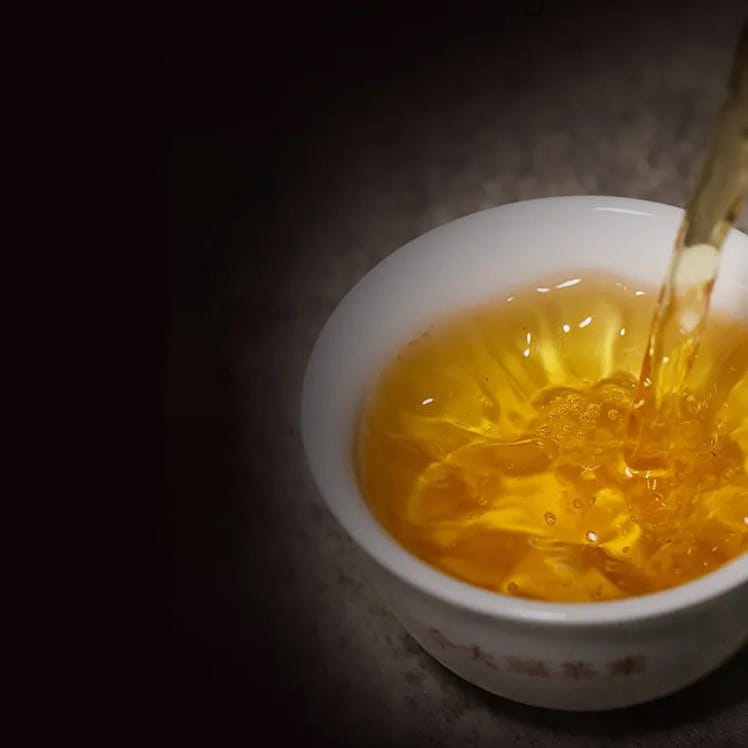 今大福2021年班章茶王青饼